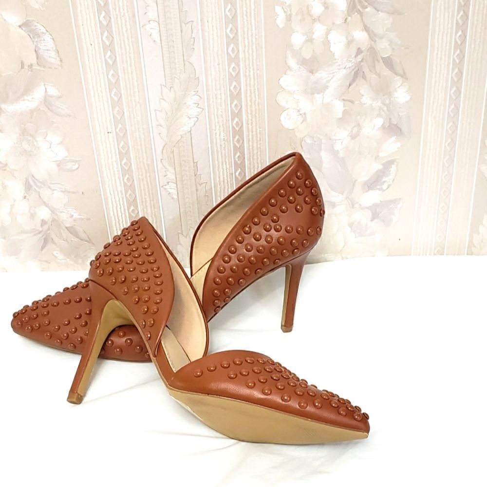 French Connection Studs Pumps NWOB Size 10